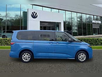 Used Volkswagen Multivan 2024 for sale - 79845299: Photo
