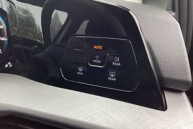 Used Volkswagen Golf 2025 for sale - 77207596: Photo 24