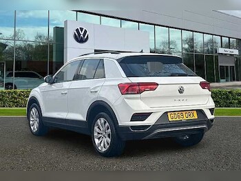 Used Volkswagen T-Roc 2020 for sale - 77336924: Photo