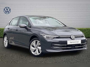 Used Volkswagen Golf 2025 for sale - 78018120: Photo