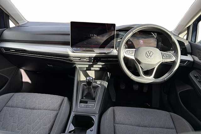 Used Volkswagen Golf 2024 for sale - 76287408: Photo 10