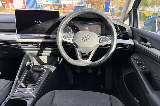 Used Volkswagen Golf 2024 for sale - 76287408: Photo 14
