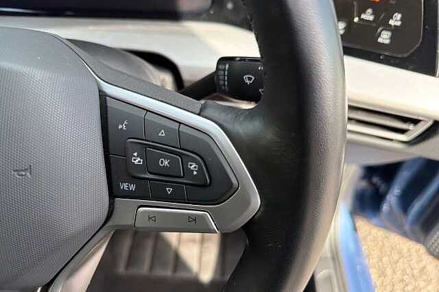 Used Volkswagen Golf 2024 for sale - 76287408: Photo 17