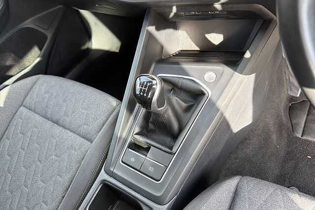 Used Volkswagen Golf 2024 for sale - 76287408: Photo 19