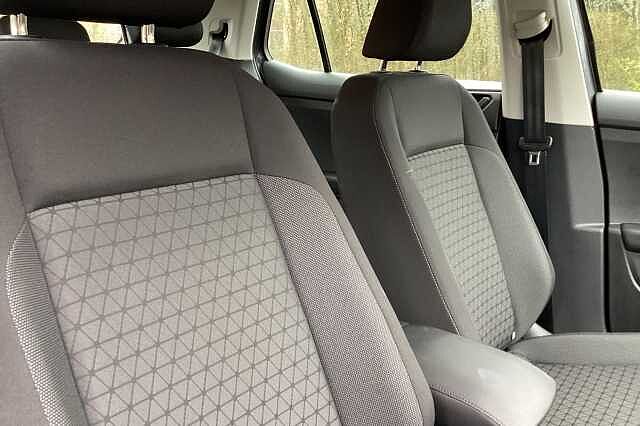 Used Volkswagen T-Cross 2023 for sale - 77851133: Photo 24