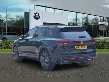 Used Volkswagen Touareg 2023 for sale - 78976177: Photo