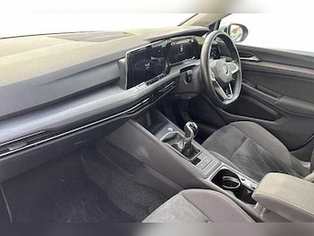 Used Volkswagen Golf 2022 for sale - 75178515: Photo