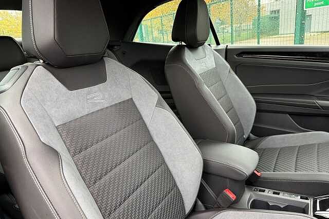 Used Volkswagen T-Roc 2025 for sale - 77061706: Photo 33