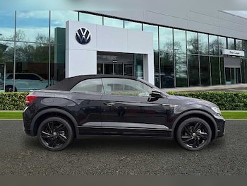Used Volkswagen T-Roc 2025 for sale - 77061706: Photo