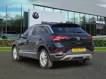 Used Volkswagen T-Roc 2025 for sale - 79574997: Photo