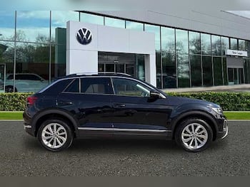 Used Volkswagen T-Roc 2025 for sale - 79574997: Photo