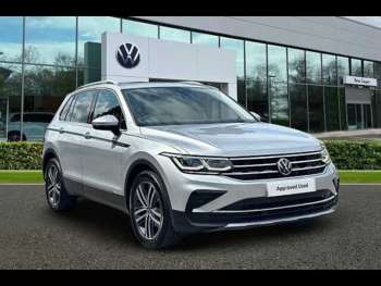 2022 (22) - 1.5 TSI (EVO) DSG 2023MY Elegance 5-Door