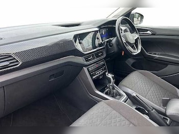 Used Volkswagen T-Cross 2022 for sale - 76845326: Photo