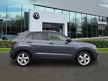 Used Volkswagen T-Cross 2022 for sale - 76845326: Photo