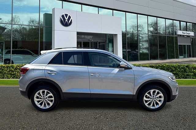 Used Volkswagen T-Roc 2025 for sale - 76836814: Photo 4