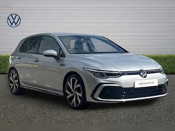 Used Volkswagen Golf 2024 for sale - 79054537: Photo