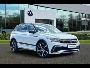 2022 (72) - 2.0 TSI 4Motion DSG 2023MY R-Line 5-Door