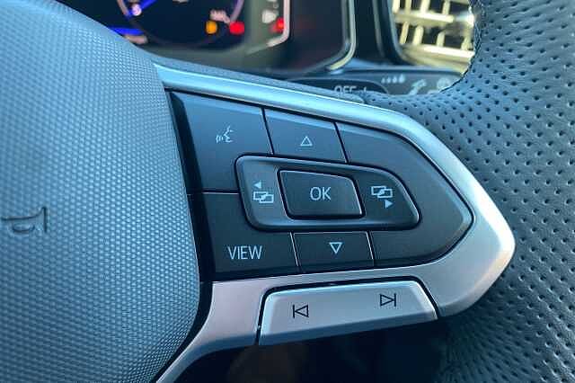 Used Volkswagen T-Roc 2025 for sale - 77069408: Photo 17