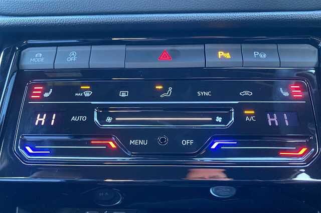 Used Volkswagen T-Roc 2025 for sale - 77069408: Photo 28