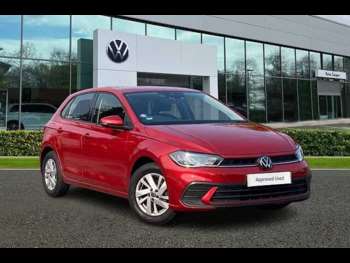 2022 (72) - MK6 Facelift (2021) 1.0 TSI 95PS Life DSG + F+R SENSORS + HEATED SEATS 5-Door