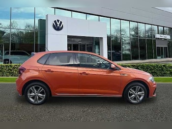 Used Volkswagen Polo 2019 for sale - 77720919: Photo