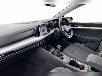 Used Volkswagen Golf 2021 for sale - 75919013: Photo
