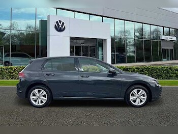 Used Volkswagen Golf 2021 for sale - 75919013: Photo