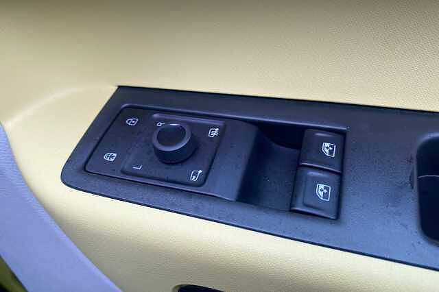 Used Volkswagen ID.Buzz 2023 for sale - 77595106: Photo 36