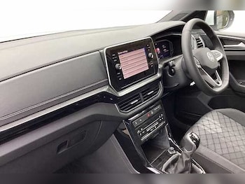 Used Volkswagen T-Cross 2026 for sale - 77643591: Photo