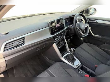 Used Volkswagen T-Roc 2022 for sale - 79594386: Photo