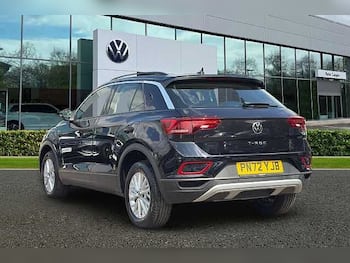 Used Volkswagen T-Roc 2022 for sale - 79594386: Photo