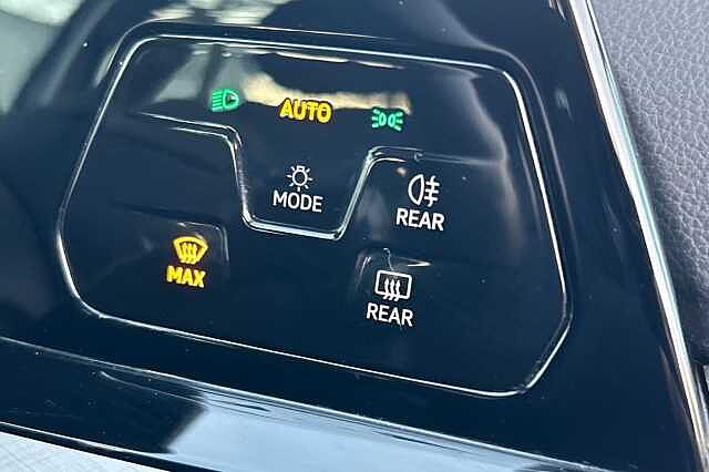 Used Volkswagen Golf 2020 for sale - 76910866: Photo 29