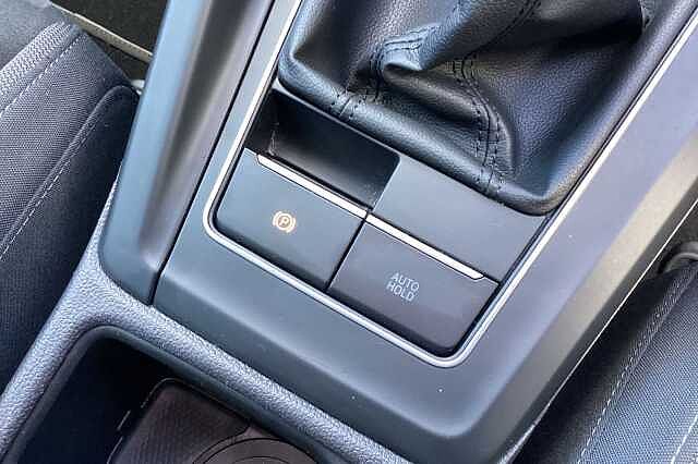 Used Volkswagen Golf 2020 for sale - 76946045: Photo 27