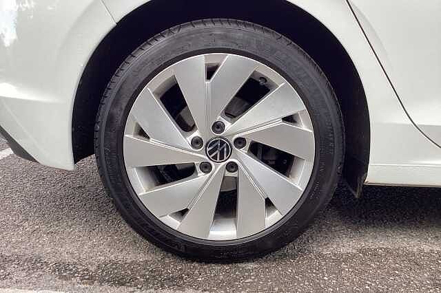Used Volkswagen Golf 2020 for sale - 76335023: Photo 5