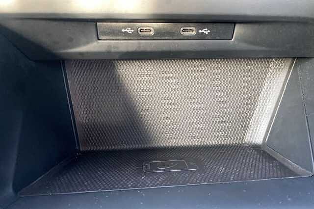 Used Volkswagen Golf 2021 for sale - 76310020: Photo 32