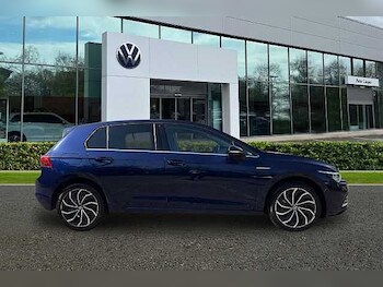 Used Volkswagen Golf 2023 for sale - 78182469: Photo