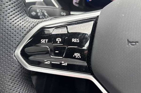 Used Volkswagen Tiguan 2024 for sale - 76245845: Photo 15