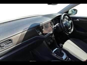 Used Volkswagen T-Roc 2019 for sale - 75130664: Photo