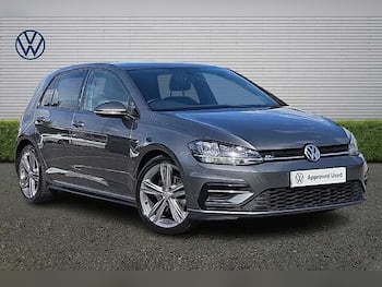 Used Volkswagen Golf 2019 for sale - 79667841: Photo