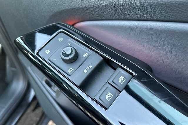 Used Volkswagen ID.4 2025 for sale - 77077415: Photo 31