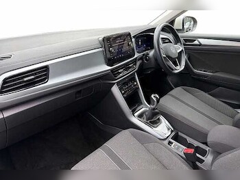 Used Volkswagen T-Roc 2023 for sale - 78776319: Photo