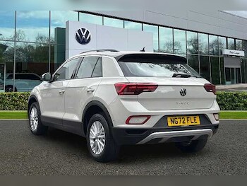 Used Volkswagen T-Roc 2023 for sale - 78776319: Photo