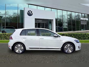 Used Volkswagen Golf 2019 for sale - 76719510: Photo