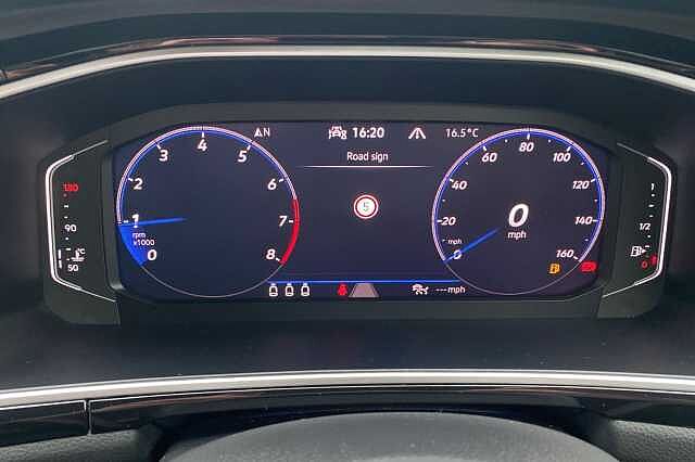 Used Volkswagen T-Roc 2023 for sale - 76069829: Photo 18