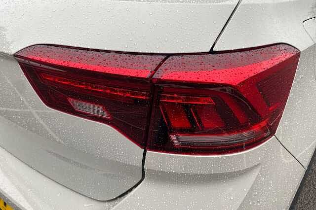 Used Volkswagen T-Roc 2023 for sale - 76069829: Photo 22