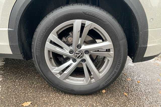 Used Volkswagen T-Roc 2023 for sale - 76069829: Photo 5