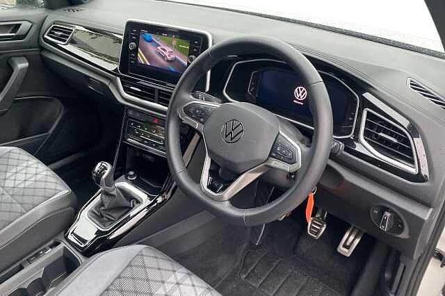 Used Volkswagen T-Roc 2023 for sale - 76069829: Photo 6