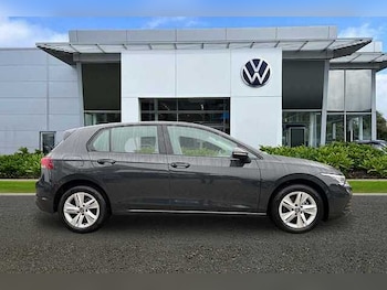 Used Volkswagen Golf 2024 for sale - 79335168: Photo