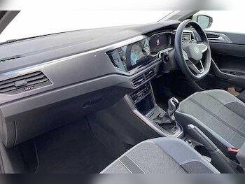 Used Volkswagen Polo 2024 for sale - 78091253: Photo