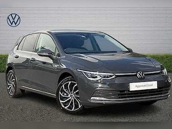 Used Volkswagen Golf 2024 for sale - 79216623: Photo